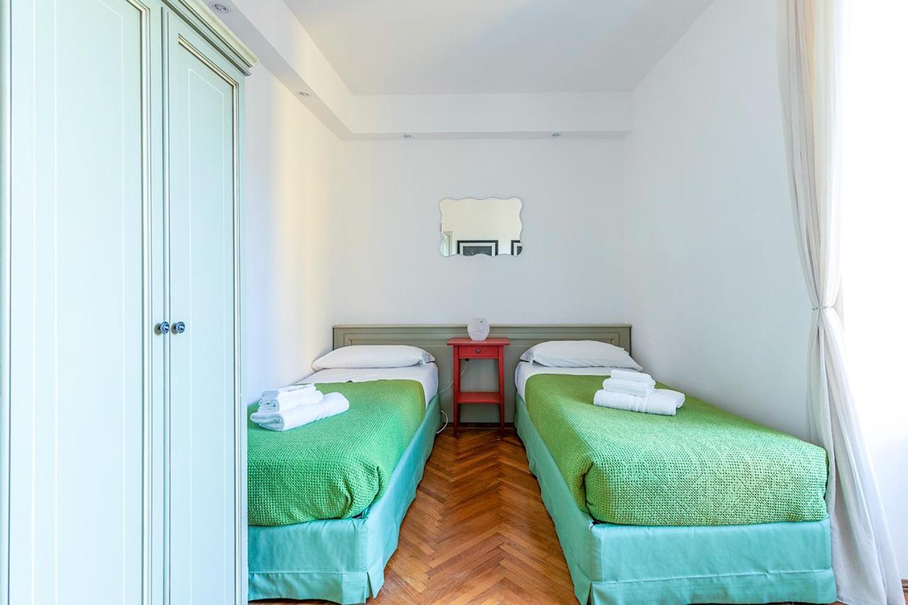 San Giacomo Central Apartment เบลลาโจ ภายนอก รูปภาพ